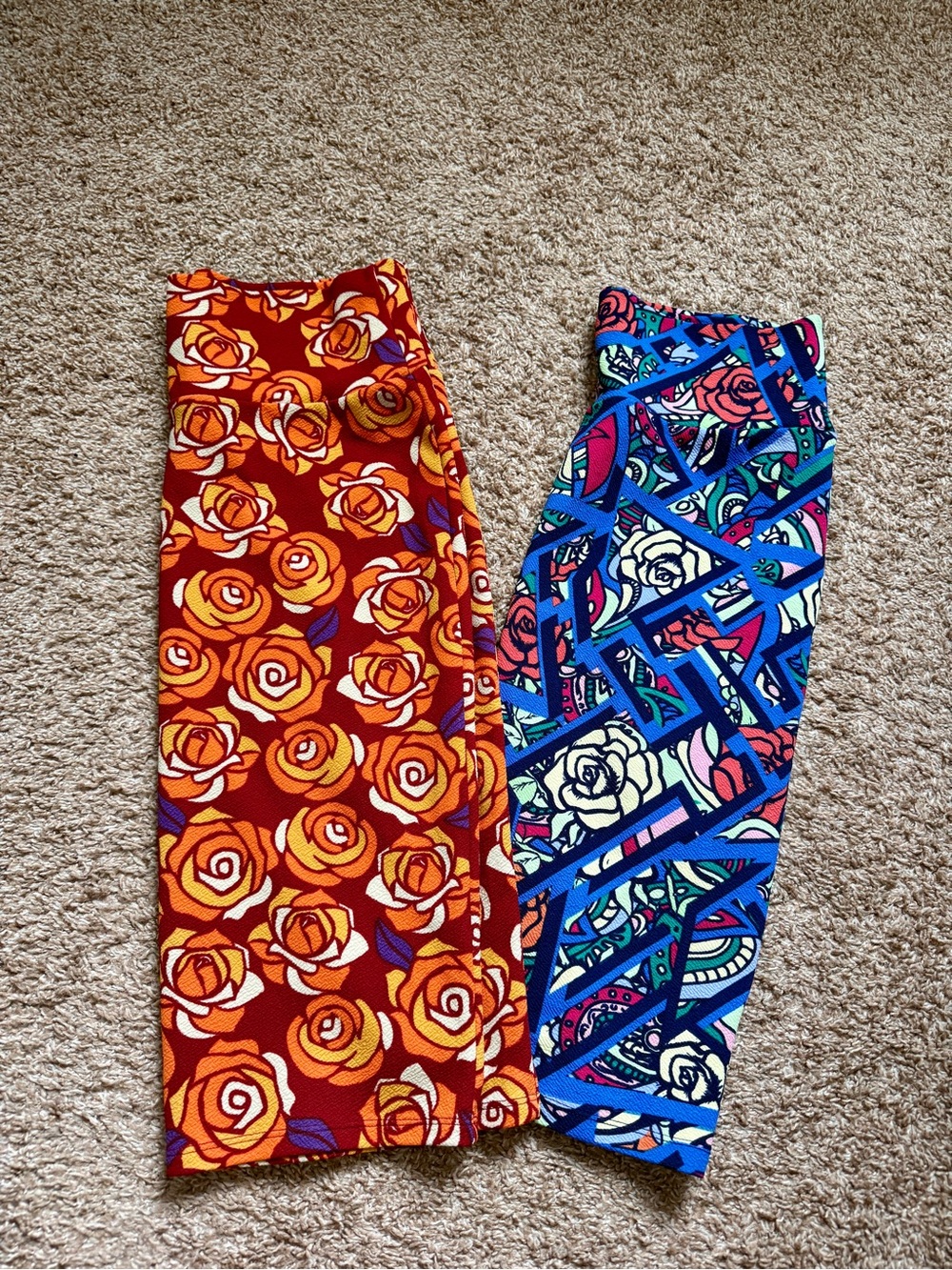 Lularoe Cassie Pencil Skirt Bundle (2) Size Roses